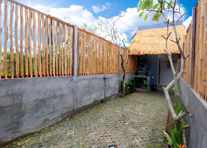 Guest house Cappie House 2*